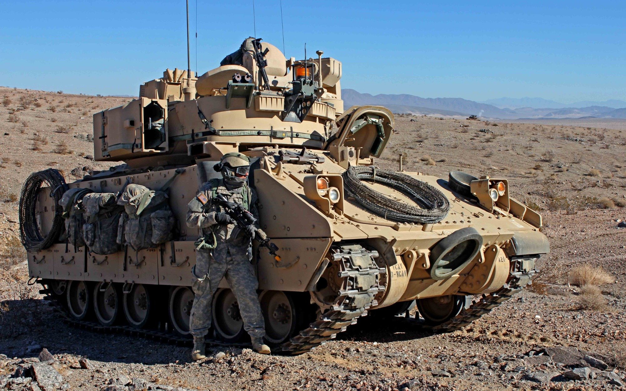 absolute-unit-the-m2-bradley-may-be-irreplaceable-the-national-interest